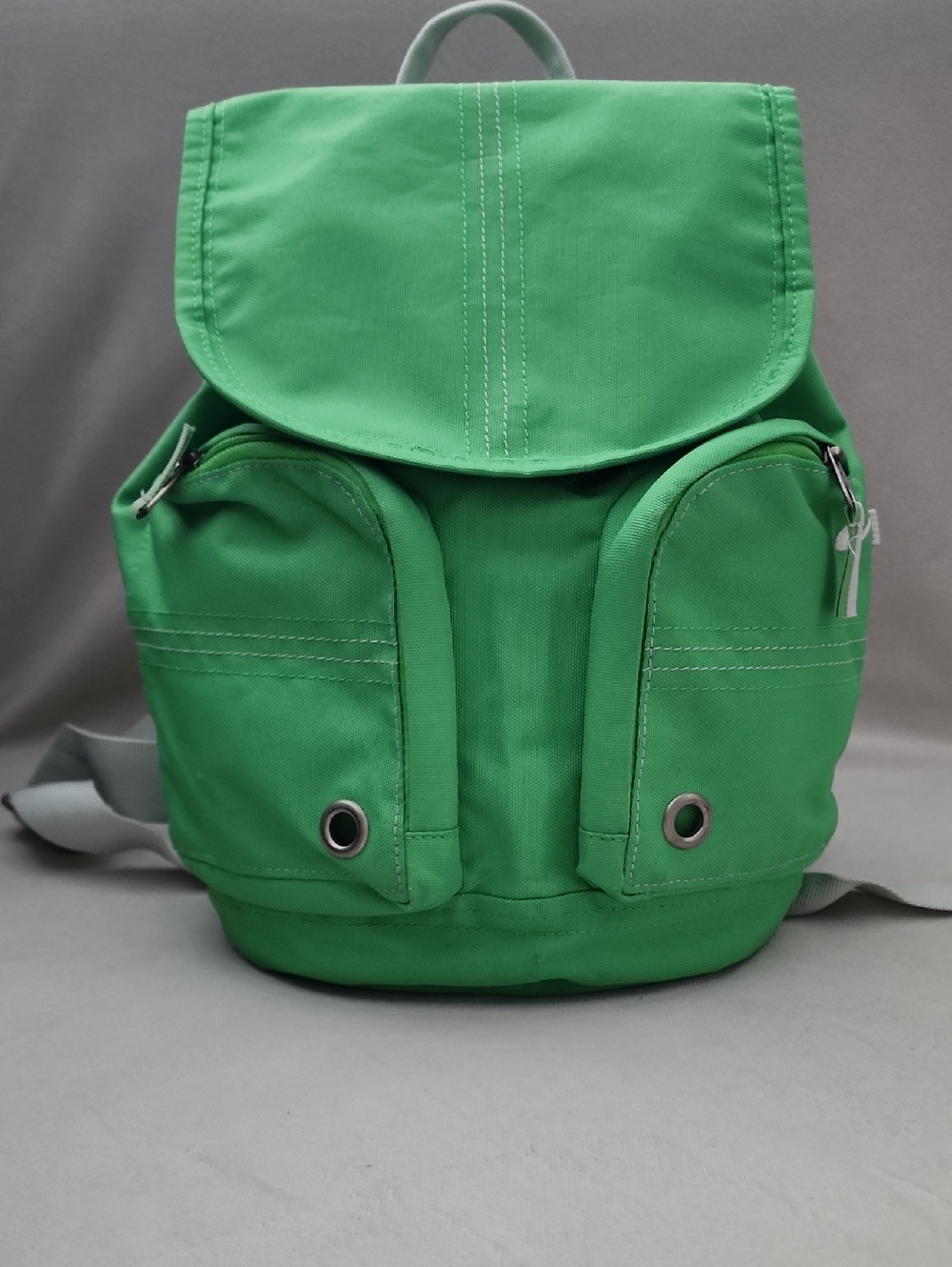 Vintage Nike Green Canvas Backpack with Front Pockets